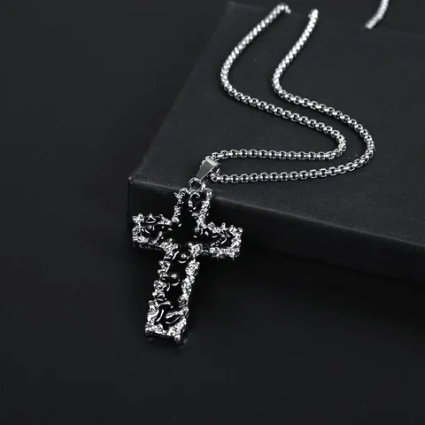 Collana con Pendente a Croce di Lava in Lega Catena in Acciaio Inossidabile Gothic Punk Per Uomo Donna Hip Hop Gioielli