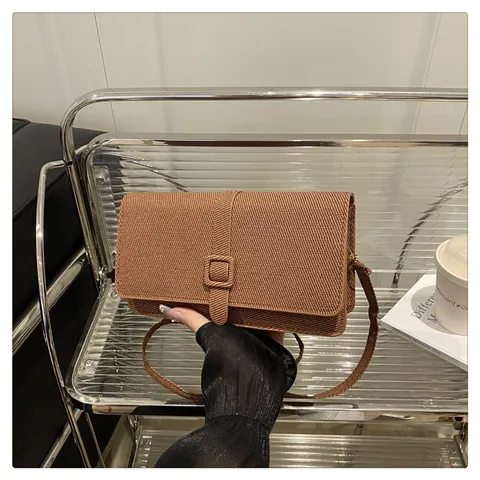 Borsa a Tracolla Piccola Quadrata in Pelle PU Vintage da Donna Minimalista Trama Intrecciata Borsa a Spalla con Fibbia Quadrata per Uso Quotidiano
