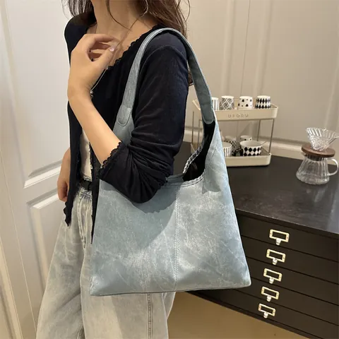 Borsa Tote in Pelle PU Urban Minimalist per Donna Grande Capacità Texture Lavata Borsa a Tracolla Casual Pendolare