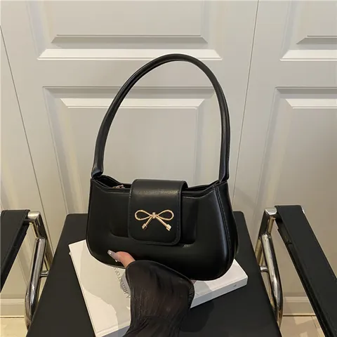 Bolso Baguette de Axila de Cuero PU para Mujer Con Hebilla de Lazo de Metal Dorado Color Sólido Bolso de Hombro para Moda Diaria