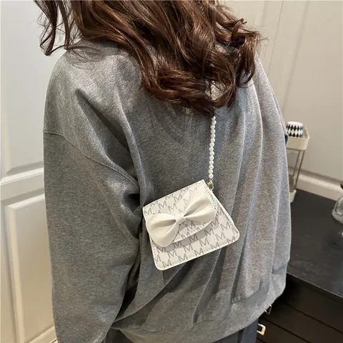 Kids Fashion Pearl Chain Mini Crossbody Bag Girl Bow Decoration Monogram Princess Handbag PU Leather Small Shoulder Bag