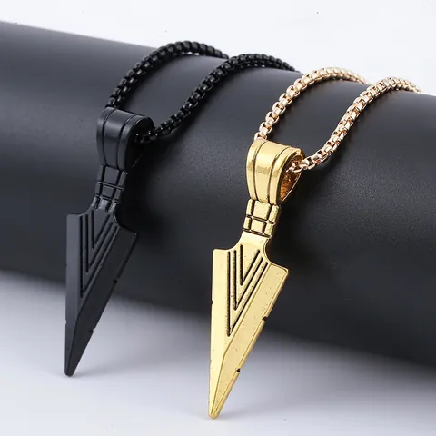 Titanium Steel Arrowhead Pendant Necklace Men Women Hip Hop Punk Spearhead Jewelry Gold Black Geometric Streetwear Chain