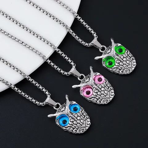 Collier Pendentif Tête de Hibou Punk Vintage Avec Chaîne en Acier Inoxydable Hibou Alliage Yeux de Diable Bijoux Hip Hop Homme Femme