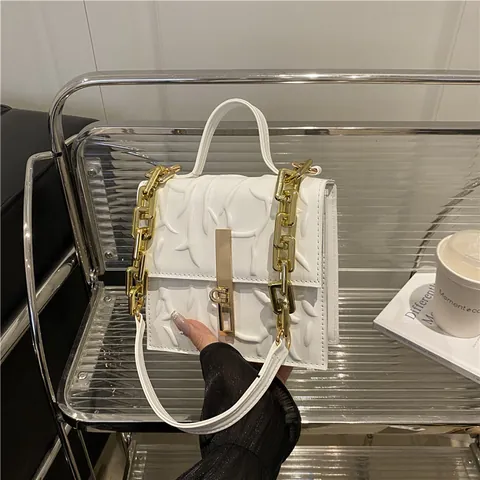 Women Fashion Shoulder Bag 3D Embossed Pattern Gold Chain PU Leather Crossbody Handbag Square Clutch Elegant Style Purse