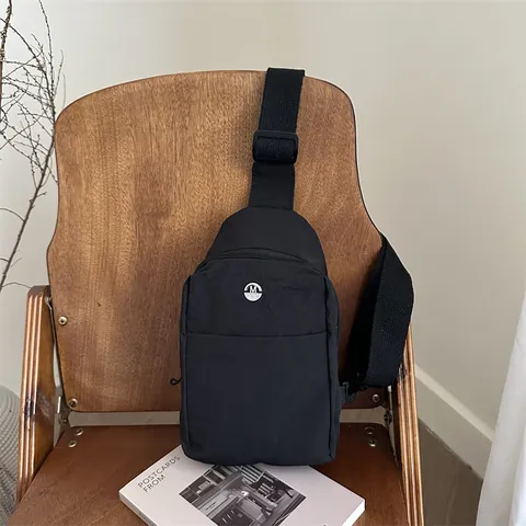 Women Fashion Wrinkle Nylon Chest Bag Light Minimalist Crossbody Sling Bag For Travel Commute Fitness Casual Outdoor Shoulder Bag