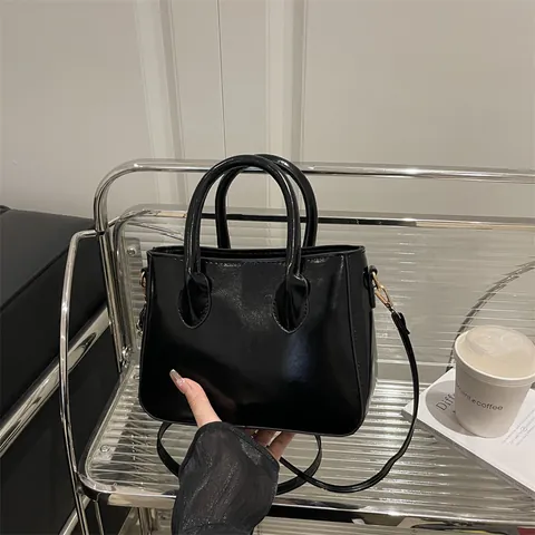 Women Minimalist Glossy Patent PU Leather Small Square Bag Vintage Top Handle Crossbody Shoulder Bag Gold Hardware Handbag