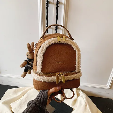 Damen Mode Plüsch Wildleder Mini Rucksack Vintage Kunstpelz Besatz Lässiger Kleiner Schulranzen Mit Hasenanhänger Für Mädchen