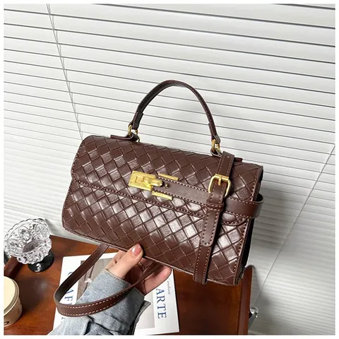 Vintage Woven PU Leather Handbag For Women Metal Lock Flap Square Crossbody Bag Minimalist Elegant Shoulder Bag