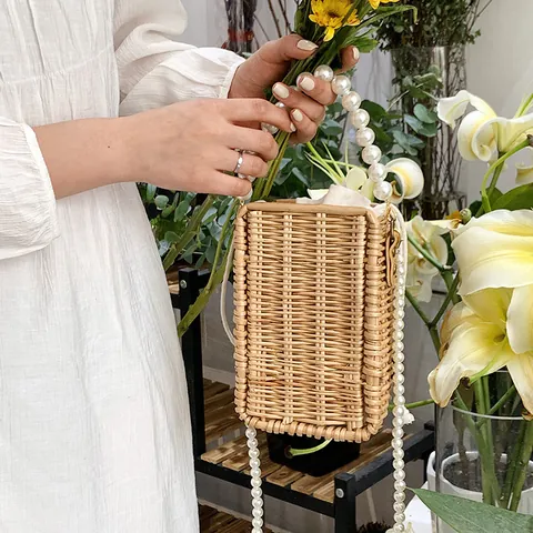 Damen Eleganter Stroh Gewebte Kleine Quadratische Tasche Mit Imitation Künstliche Perlenkette Urlaub Strand Umhängetasche Khaki