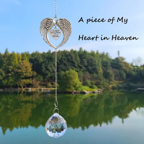 Atrapasol de Cristal con Alas de Ángel Regalo Conmemorativo con Colgante de Corazón Metal Cristal Transparente Adorno Colgante para Decoración del Hogar