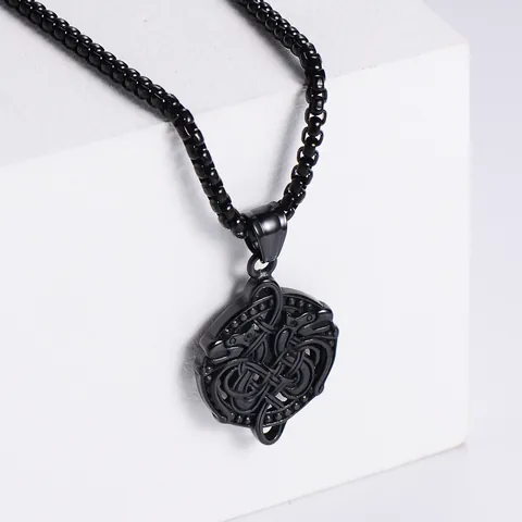 Double Dragon Round Pendant Necklace Viking Celtic Knot 316L Stainless Steel 18K Gold Plated Vintage Punk Jewelry Unisex