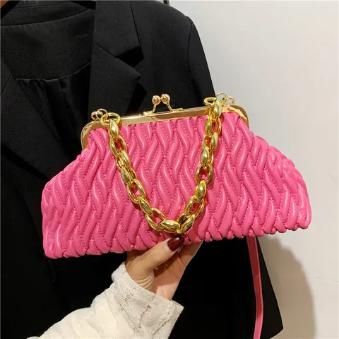 Damen Plissierte PU Leder Wolken Tasche Mit Grober Goldkette Vintage Matelassé Umhängetasche Kiss Lock Schultertasche
