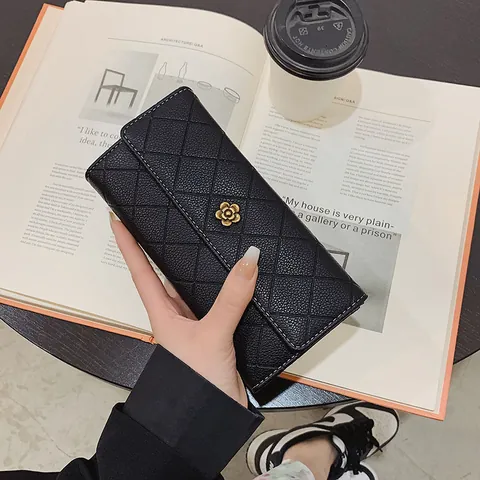 Portafoglio Lungo Trapuntato da Donna Con Fibbia a Fiore Oro in Pelle PU Portacarte alla Moda Elegante per Uso Quotidiano