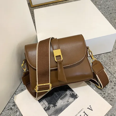 Borsa a Tracolla Vintage da Donna in Pelle PU Piccola Borsa a Spalla Quadrata Con Fibbia Dorata Tracolla Larga in Tessuto Moda