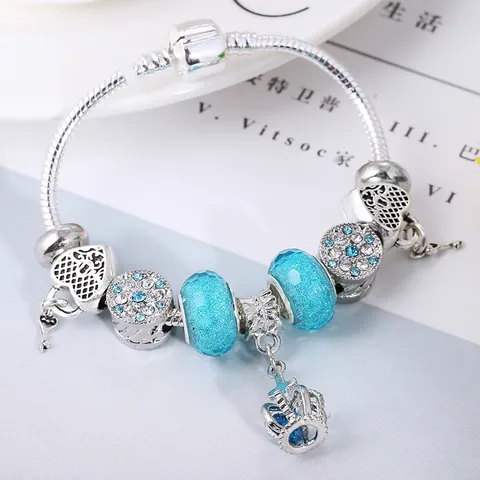 Pulsera de Abalorios de Aleación Plateada para Mujer Con Cuentas Azules Colgantes de Corazón Llave Corona Cadena de Serpiente Joyería de Moda Regalo