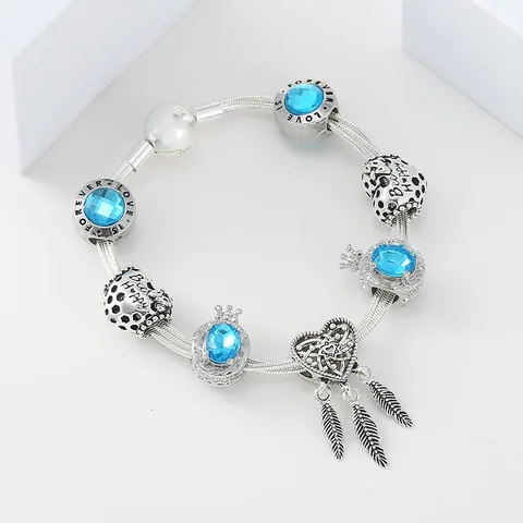 Vintage Alloy Heart Dreamcatcher Charm Bracelet With Blue Crystal Beads Feather Pendant For Women Fashion Jewelry Gift