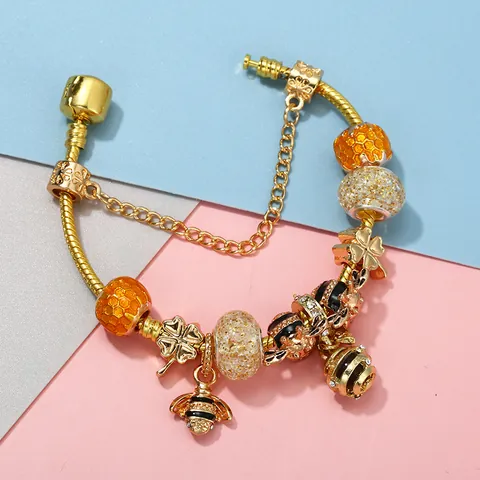 Golden Bee Honeycomb Four Leaf Clover Charm Bracelet For Women Alloy Beaded Snake Chain Jewelry Mother's Day Gift Accessory