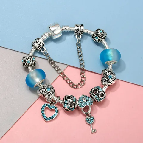 Pulsera Romántica de Charms Corazón y Llave de Aleación Vidrio Azul Con Cadena de Serpiente de Seguridad Joyería de Moda Regalo para Mujer