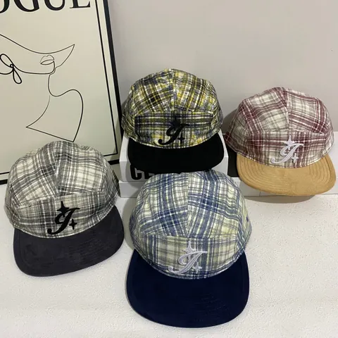 Gorra de Béisbol Retro a Cuadros de Ala Plana Para Hombre Mujer Estilo Hip Hop Americano 5 Paneles Bordado de Letras Gorra de Sol