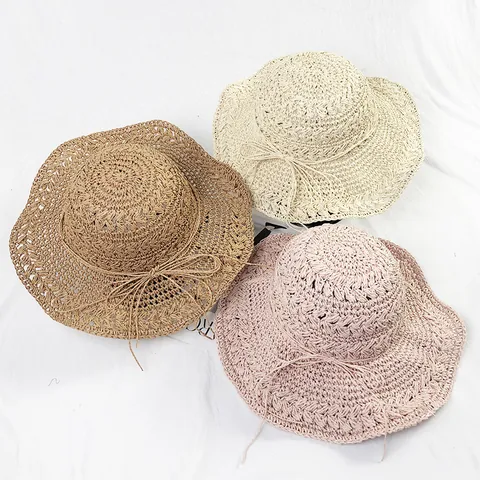 Women Handmade Crochet Paper Straw Hat Foldable Wide Brim Sun Hat With Bow Knot Summer Beach Wavy Edge Bucket Hat