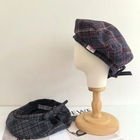 Béret à Carreaux Style Britannique Vintage pour Femmes Hiver Chaud Coton Chevrons Chapeau de Peintre avec Détail de Nœud