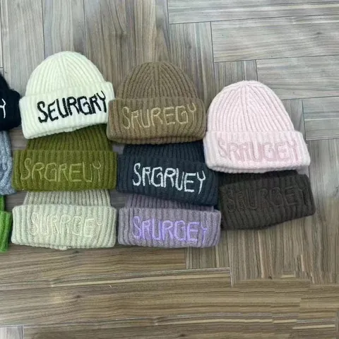 Berretto In Maglia Stile Americano Con Ricamo Lettere Cappello A Coste Spesso Caldo Invernale Streetwear Da Donna E Uomo