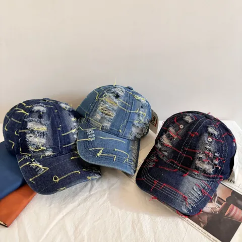 Casquette de Baseball en Denim Vintage Détruit Style Américain Lavé Déchiré Avec Surpiqûres Contrastées Homme Femme