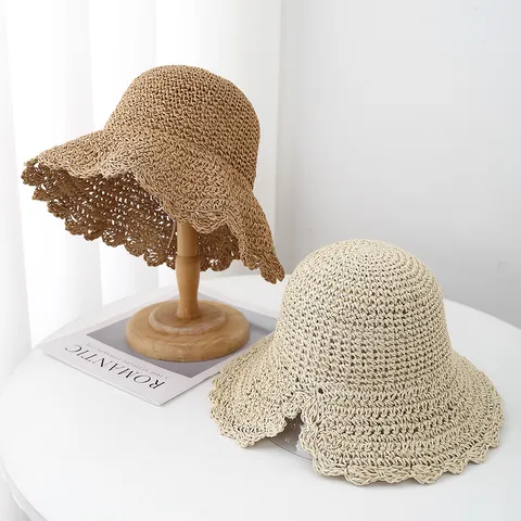 Women Hand Woven Paper Straw Sun Hat With Wavy Edge Foldable Wide Brim Beach Vacation Summer Sunshade Bucket Hat