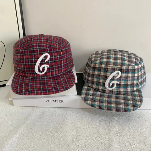 Retro Plaid Flat Top Cadet Cap For Men Women Autumn Winter Letter Embroidery Fashion Preppy Style Duck Tongue Hat