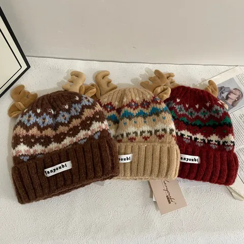 Fair Isle Style Antler Knit Beanie For Women Christmas Warm Thickened Reindeer Horn Winter Hat Cute Ear Protection Cap