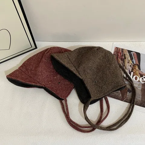 Women Winter Warm Trapper Hat Herringbone Tweed Ear Flap Cap With Ties Windproof Retro British Style Pilot Hat