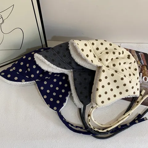 Damen Polka Dot Uschanka Winter Warme Fliegermütze Mit Ohrenklappen Lammfellimitat Bindeband Retro Mode Winddichte Mütze