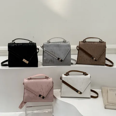 Women Small Square Handbag PU Leather Vertical Texture Crossbody Bag With Metal Lock Elegant Shoulder Bag For Daily Commute