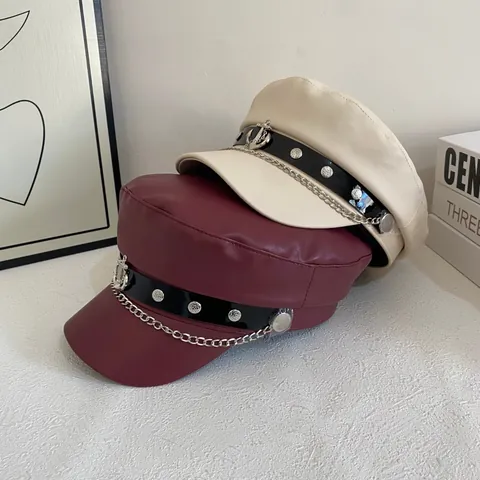 Women PU Leather Baker Boy Hat British Retro Navy Cap With Anchor Pendant Metal Chain Fashion Newsboy Hat Winter Beret
