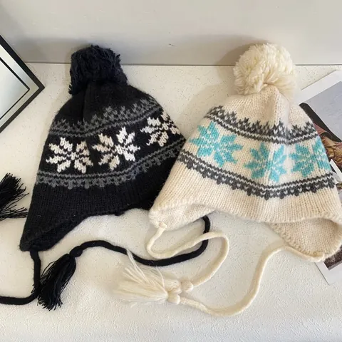 Women Winter Knit Hat Ear Flap Pom Pom Tassels Snowflake Fair Isle Pattern Warm Windproof Acrylic Beanie Outdoor Daily Gift