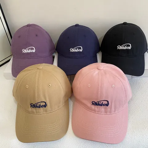 Berretto da Baseball Casual Unisex Con Ricamo Lettere Arcobaleno Cappello da Sole in Acrilico Sport all'Aperto Regolabile