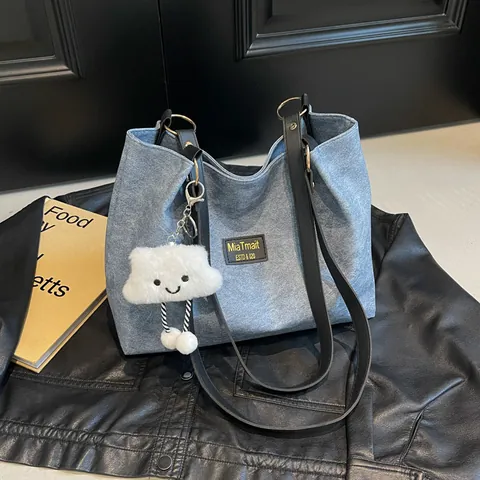 Women Minimalist PU Leather Tote Bag Large Capacity Commute Shoulder Bag With Cloud Pendant Korean Fashion School Handbag