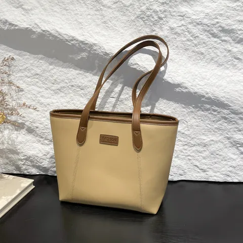 Vintage Τσάντα Tote από Δέρμα PU Μεγάλης Χωρητικότητας Για Γυναίκες Fashion Patch Γράμμα Τσάντα Ώμου Μετακίνηση Μασχάλη