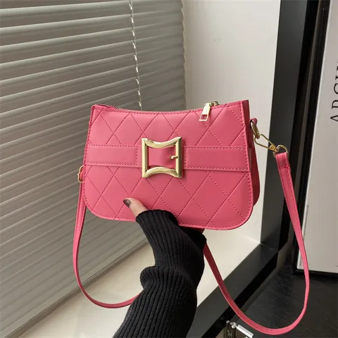 Elegant Quilted PU Leather Crossbody Bag With Gold Lock Buckle Small Square Shoulder Bag For Women Daily Commute