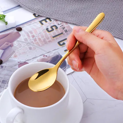 Cucchiaio a Manico Lungo in Acciaio Inossidabile 304 Stile Coreano Lucidato a Specchio Posate Colorate per Caffè Dessert Oro Oro Rosa Arcobaleno Sfumato