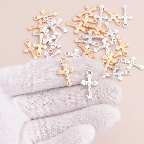Ciondoli a Croce di Crocifisso in Lega Ciondoli Religiosi Gesù INRI per Fai da Te Collana Bracciale Creazione di Gioielli