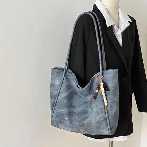 Borsa Tote Grande in Pelle PU Lavata ad Acqua Vintage per Donna Borsa a Tracolla Retro Texture a Nuvola Con Ciondolo in Legno
