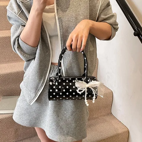 Women Fashion Polka Dot Barrel Handbag Sweet Bow Pearl Pendant Shoulder Crossbody Bag PU Patent Leather Cylinder Bag