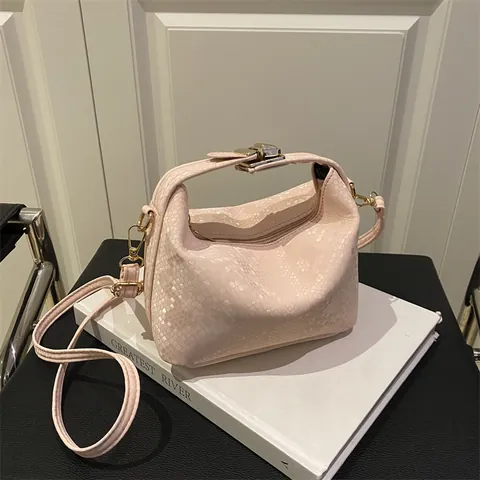 Women Snake Pattern Small Square Handbag Light Luxury PU Leather Shoulder Bag With Detachable Strap Crossbody Bag Fashion Commute Tote
