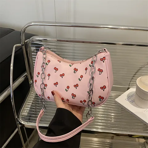 Dames Kersenprint Onderarmtas PU Leer Halve Maan Schoudertas Met Metalen Ketting Mode Zoete Kleine Handtas