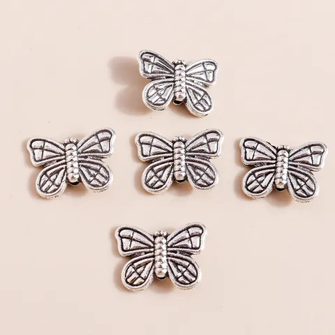 Vintage Alloy Butterfly Charms Pendants Antique Silver Plated Distressed Butterfly Jewelry Accessories For DIY Bracelet Necklace Making