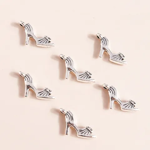 Electroplated Alloy High Heel Pendants For DIY Jewelry Making Accessories Silver Retro Shoe Charms Pendant Only Without Chain