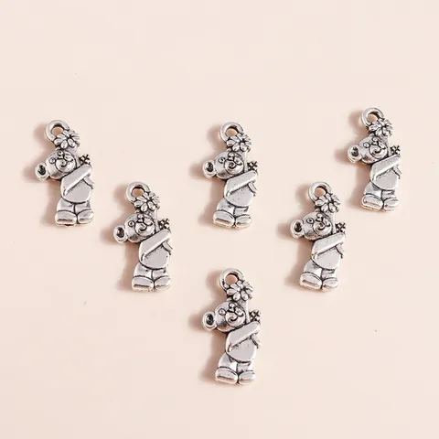 Antique Silver Electroplated Alloy Cartoon Bear Pendant With Flower For DIY Jewelry Making Accessories Crafting Charm