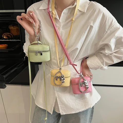 Mini Bolso Bandolera para Mujer de Cuero PU con Diseño de Lichi Colgante de Corazón de Cuentas Cadena Cremallera Monedero