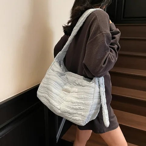 Women Large Capacity Wavy Quilted Shoulder Bag Solid Color Padded Wide Strap Tote Bag Casual Underarm Crossbody Bag For Daily Use